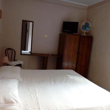Il Cactus Bed & Breakfast San Giovanni Incarico Ngoại thất bức ảnh